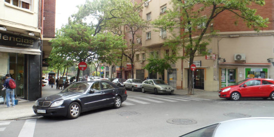 Piso en calle García Menendez, Zaragoza