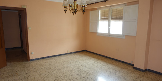 Piso en calle Escultor Ramirez