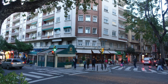 Piso en Via Hispanidad – Casablanca